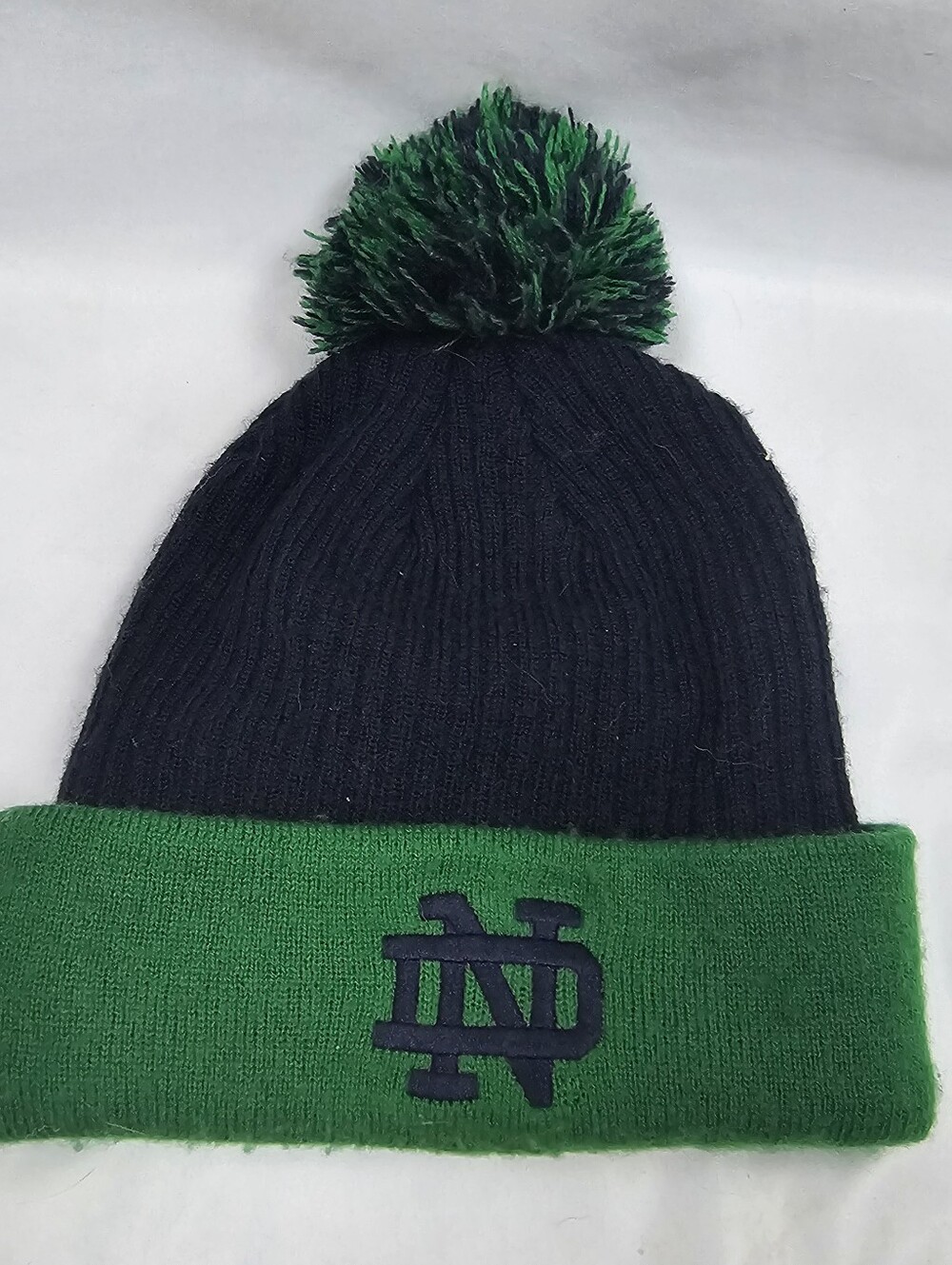 Notre Dame Fighting Irish Top Of The World Cuffed Knit Beanie Pom Hat Youth